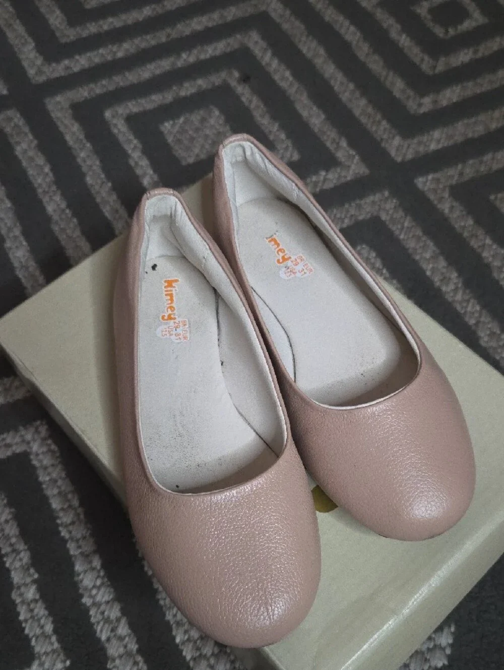 Kimey | Girls Classic Round-Toe Ballet Flats in Nude